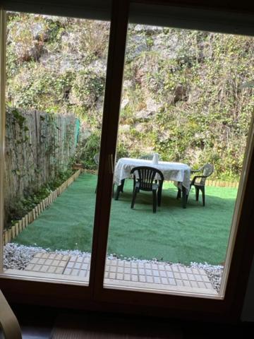 Casa Buganvilla. Apartamento Con Jardin, A 100 Metros Del Centro. コミージャス エクステリア 写真
